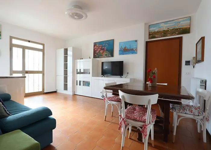 Modernshore - Garden Hideaway Apartmán *