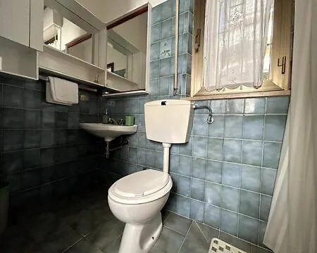 Modernshore - Garden Hideaway *