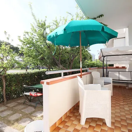 Apartment Modernshore - Garden Hideaway Alba Adriatica